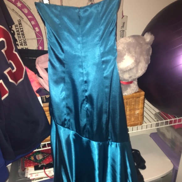 Blue sequin strapless prom formal dress size 1/2 - Picture 3 of 5